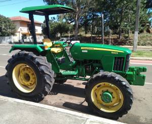 Trator John Deere 5403 - Image 3